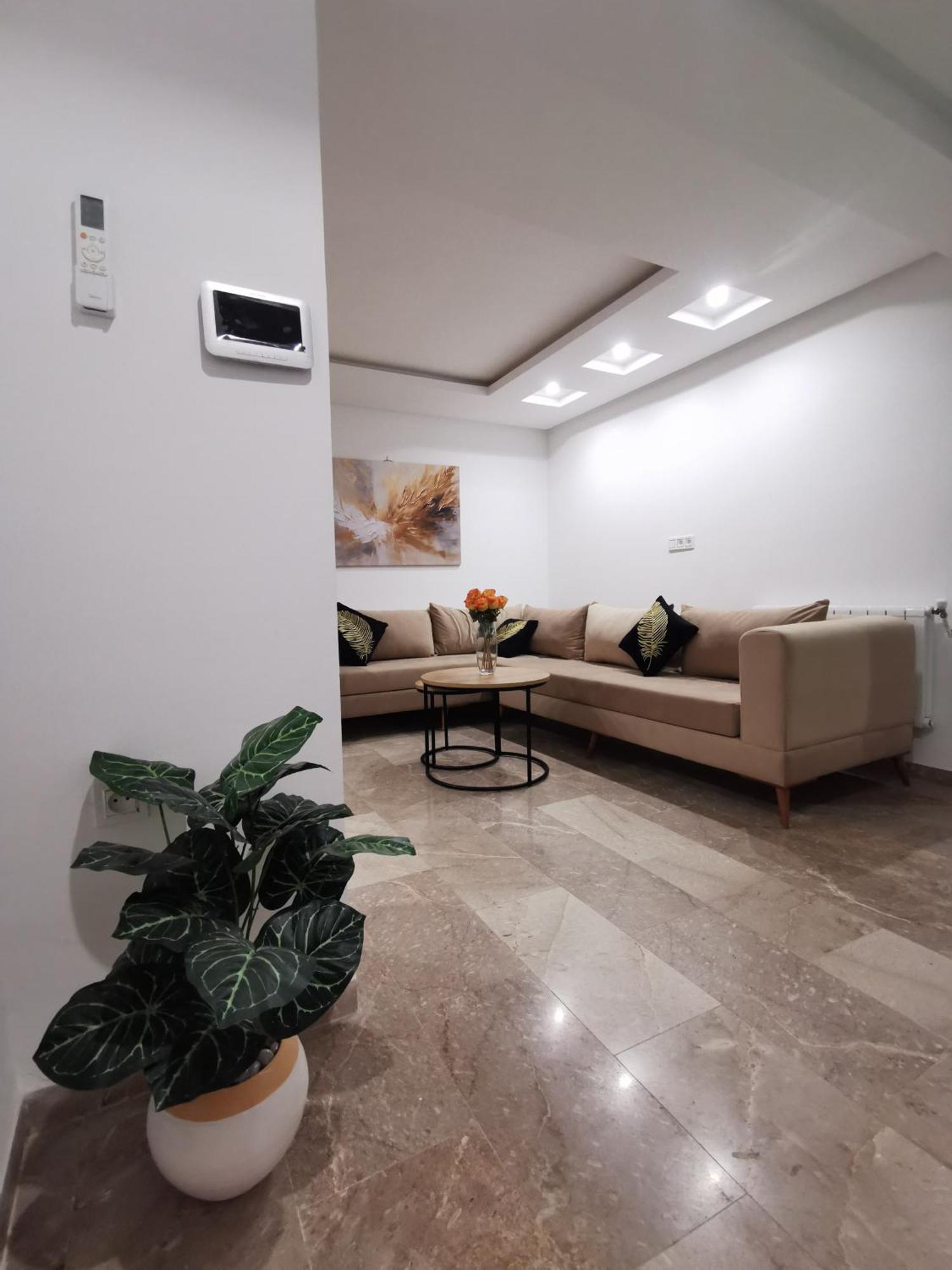 Rdc S2 Pieds Dans L'Eau Parking Privee Hammam Sousse Exterior photo